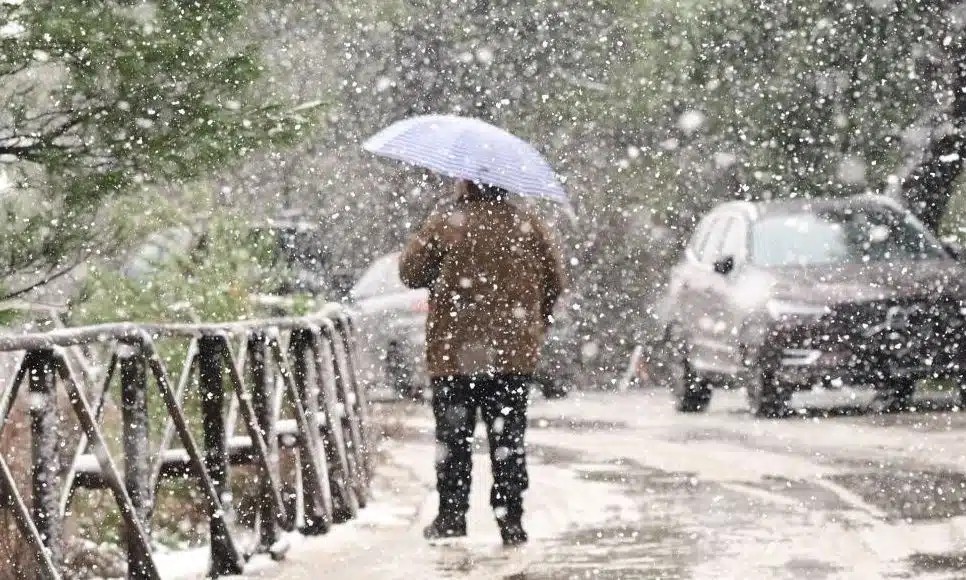 Έρχεται πολύ χιόνι: Θα το στρώσει μέσα στις πόλεις