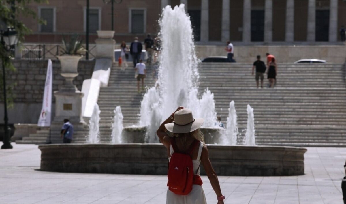 Έρχεται καύσωνας με 40άρια – Ενδείξεις για σοβαρή κακοκαιρία μέσα στον Αύγουστο σε αυτές τις περιοχές