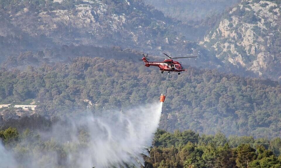 Νέα μεγάλη φωτιά τώρα: Συναγερμός στην Πυροσβεστική – Δίνουν μάχη 7 εναέρια μέσα