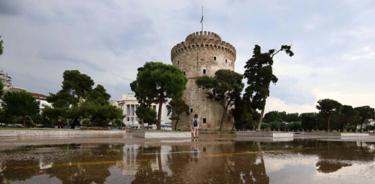 Ολική ανατροπή στο σκηνικό του καιρού: Από τα 42άρια σε….φθινόπωρο – Πότε και που θα ρίξει χαλάζι