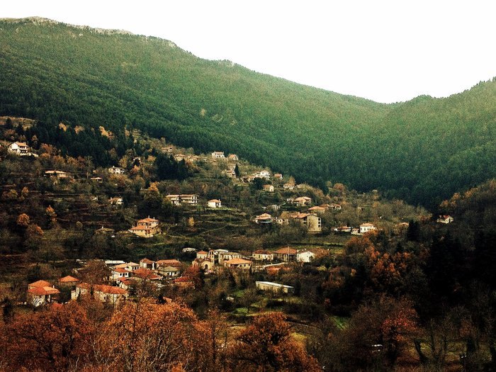 Δεν χρειάζεται να ψάξεις πολύ.. Ο παράδεισος υπάρχει και βρίσκεται μόλις 2 ώρες από την Αθήνα!