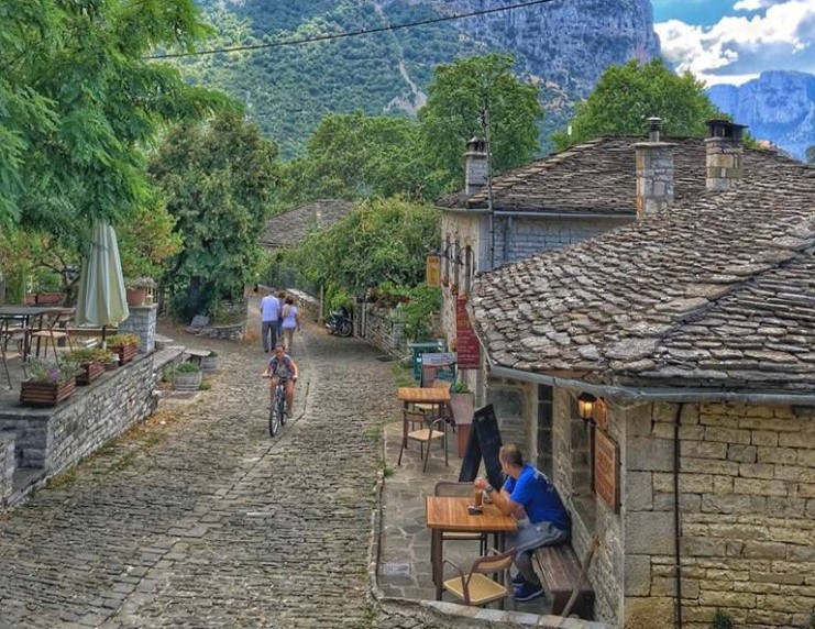 8 Χωριά για Μαγικά Σαββατοκύριακα τον Νοέμβρη