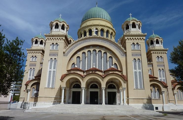 Η μεγαλύτερη εκκλησία της Ελλάδας και μία από τις μεγαλύτερες των Βαλκανίων βρίσκεται στη Πάτρα