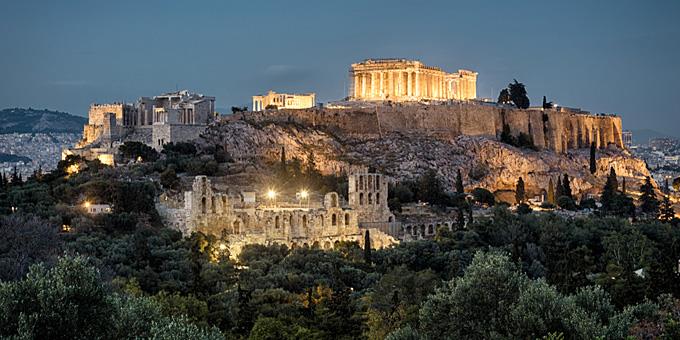 Την Τετάρτη το βράδυ βγες να χαζέψεις την Ακρόπολη, θα είναι μπλε…