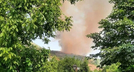 Φωτιά τώρα στη χώρα μας  – Κινδυνεύουν σπίτια, ήχησε το 112