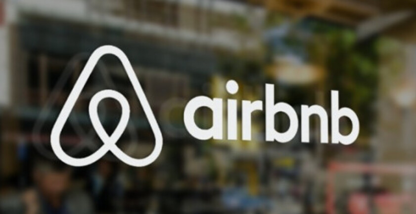 Όπως στη Βαρκελώνη: Το νέο πακέτο μέτρων της κυβέρνησης που τελειώνει το Airbnb και στην Ελλάδα